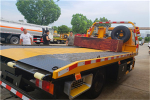 无棣附近拖车电话号码服务