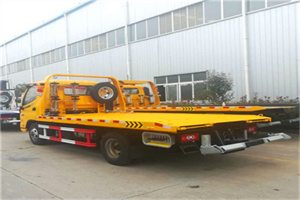 无棣附近拖车救援搭电